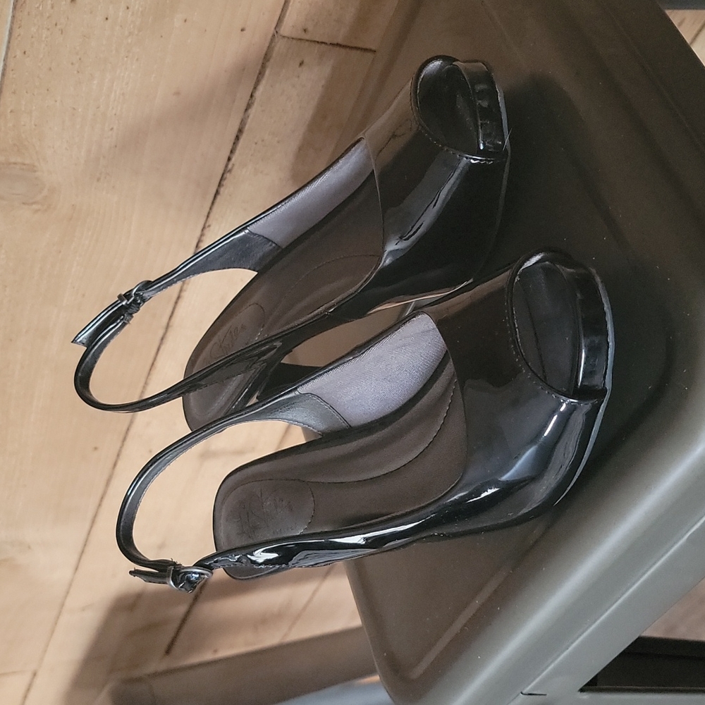 Black heels